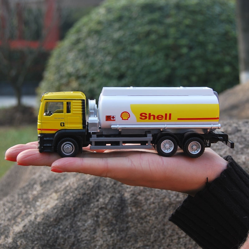 MAN SCANIA Oil Tank Truck TOTA - Novelty Gifts recension och pris